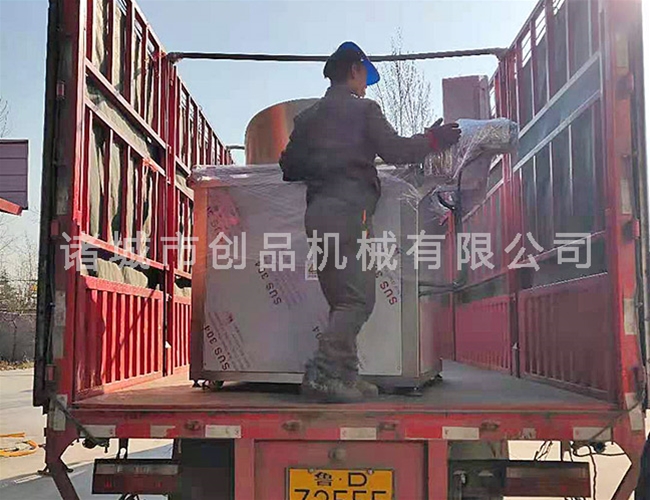 油炸機(jī)發(fā)貨現(xiàn)場(chǎng)