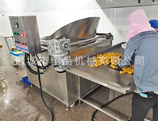 油炸機(jī)客戶使用現(xiàn)場(chǎng)